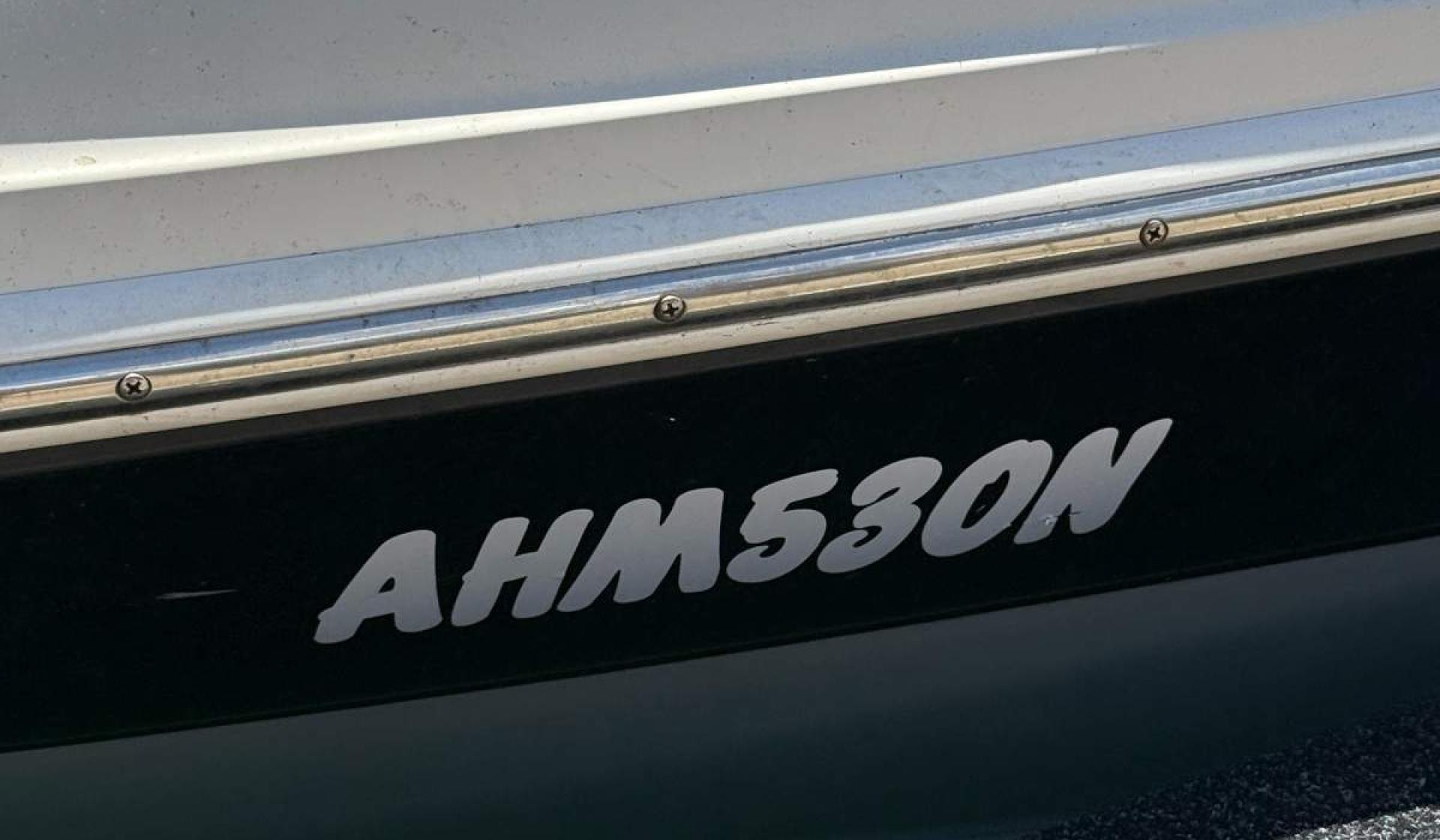 Sea Ray 220 Sundeck - Photo 9