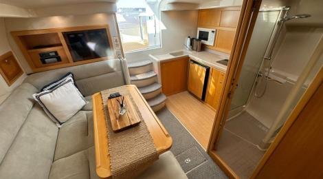Riviera 4000 Offshore - Thumbnail 14