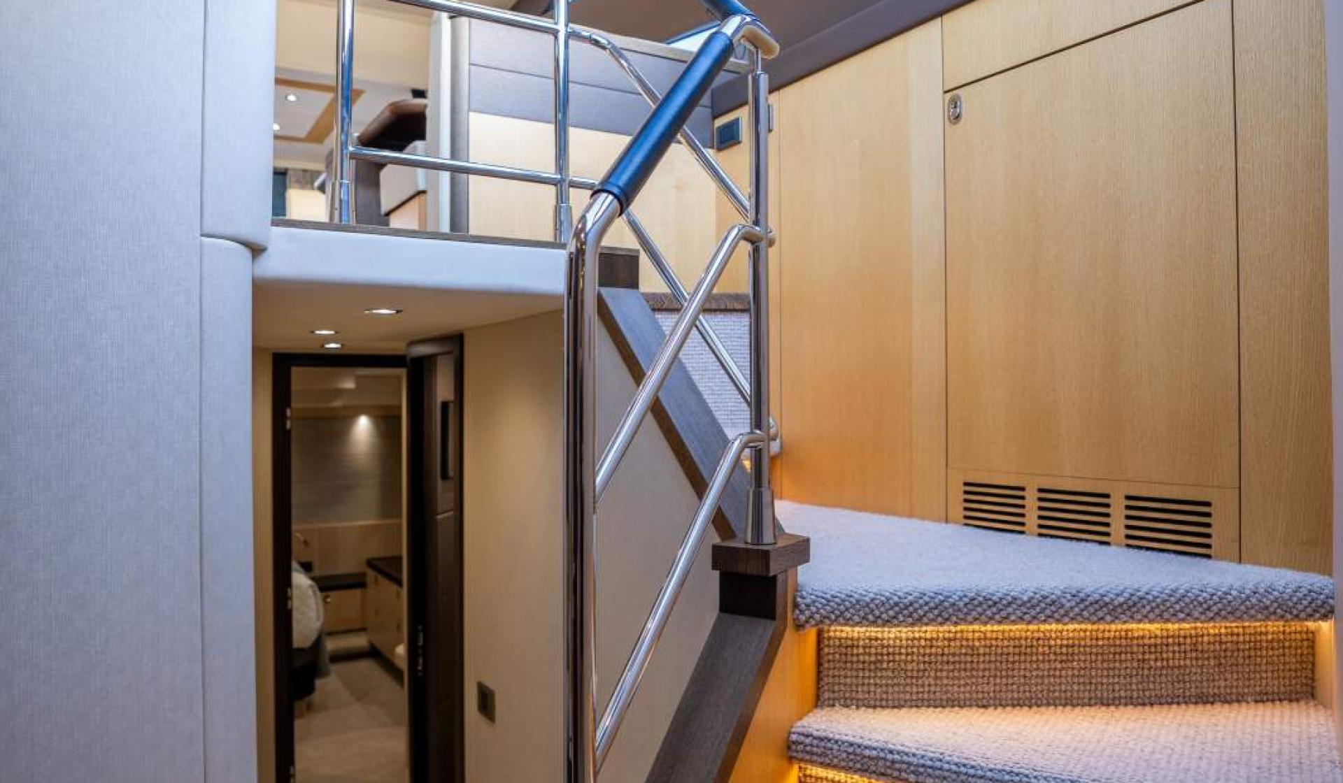 Sunseeker Manhattan 65 - Photo 16