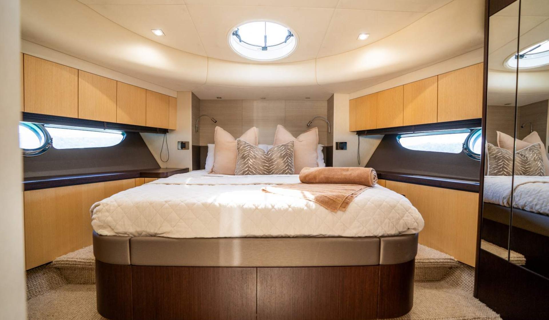 Sunseeker Manhattan 65 - Photo 24