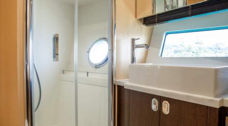 Sunseeker Manhattan 65 - Thumbnail 31