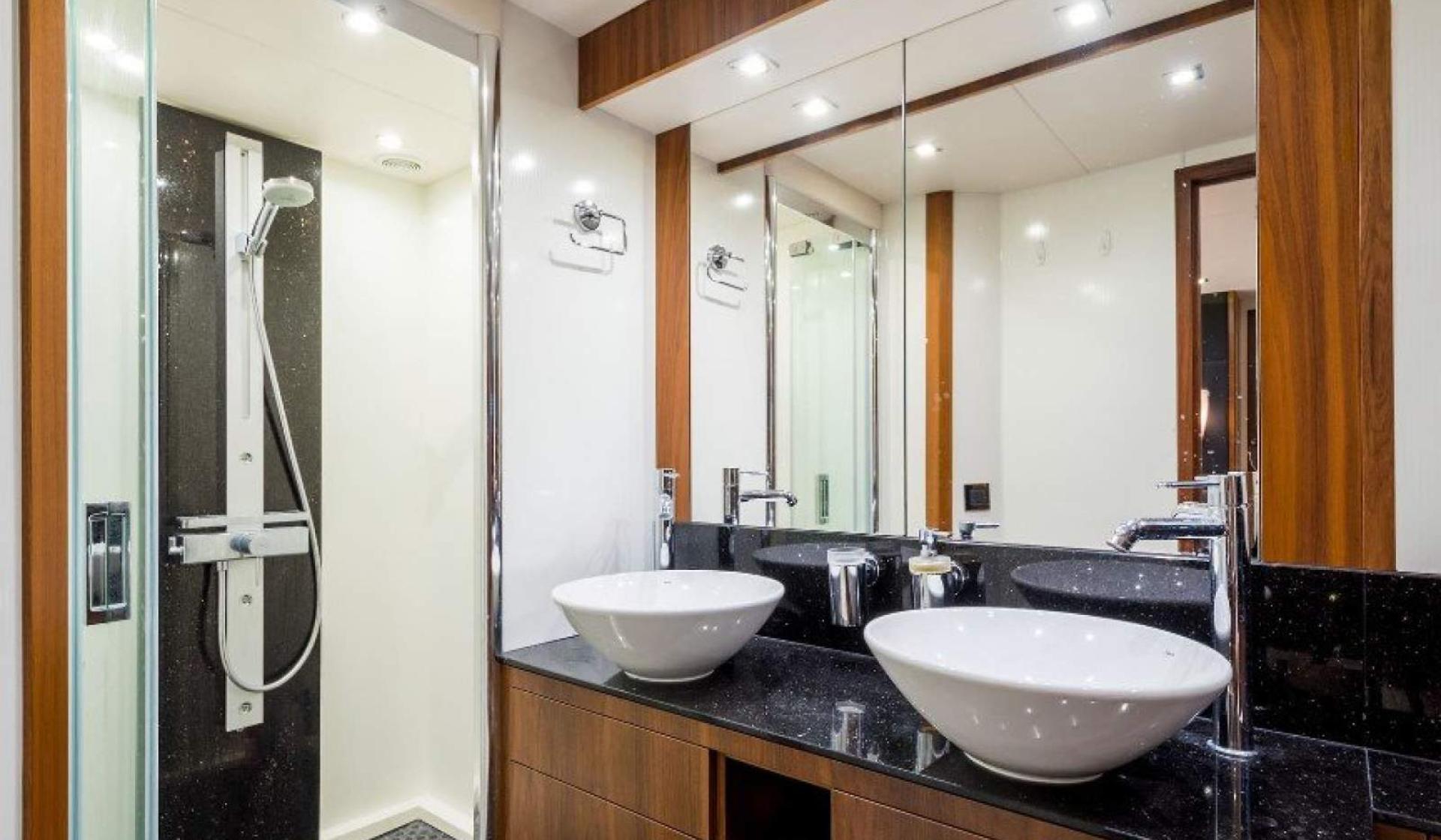 Sunseeker Manhattan 73 - Photo 10