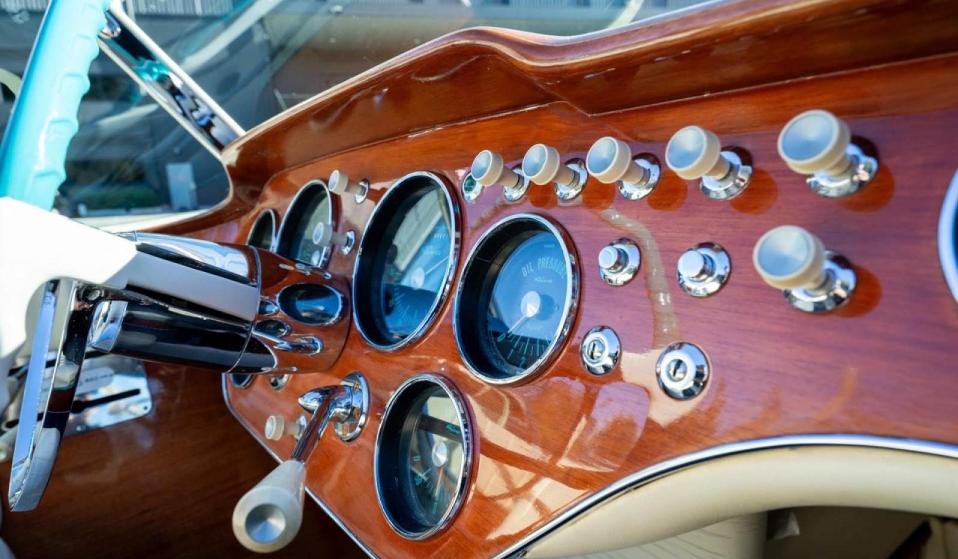 Riva Super Aquarama 29 - Photo 28