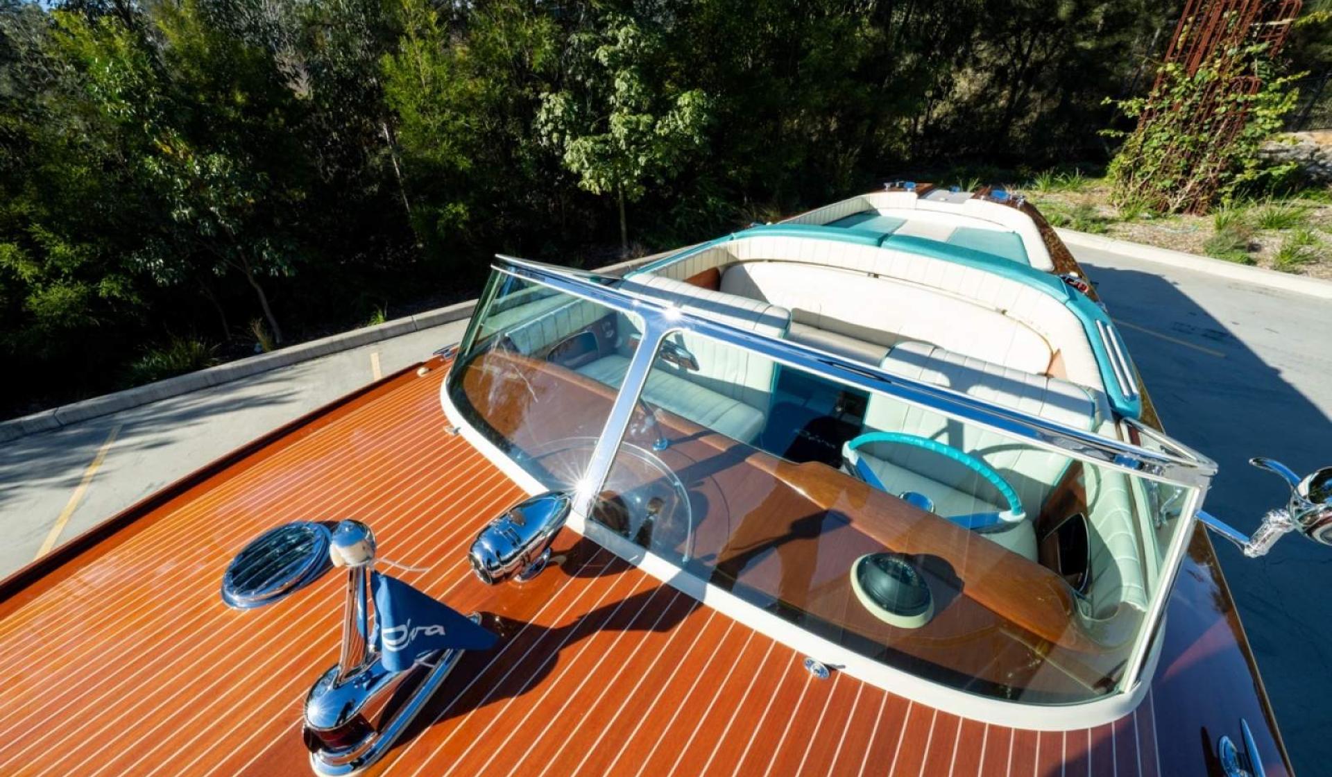 Riva Super Aquarama 29 - Photo 35