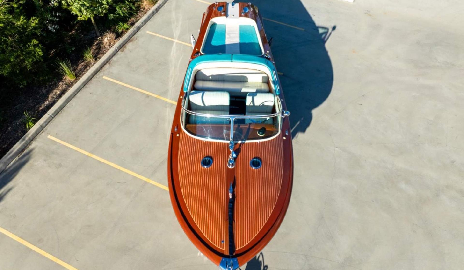 Riva Super Aquarama 29 - Photo 9