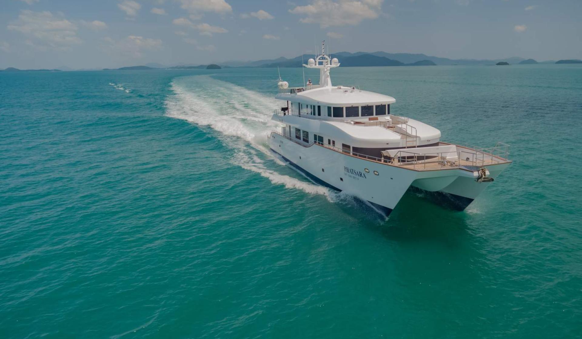 Incat Crowther 37 Metre Power Catamaran - Photo 2