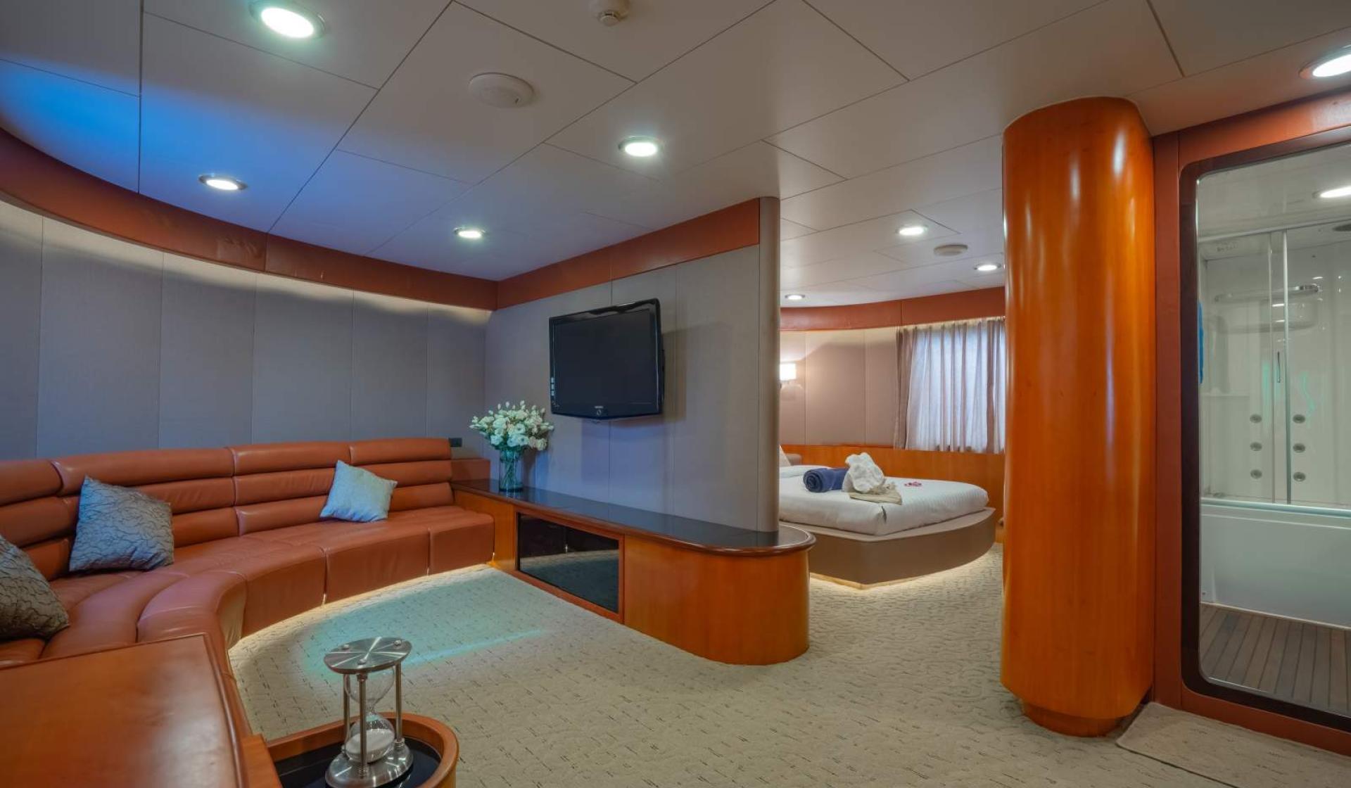 Incat Crowther 37 Metre Power Catamaran - Photo 17