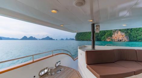 Incat Crowther 37 Metre Power Catamaran - Thumbnail 35