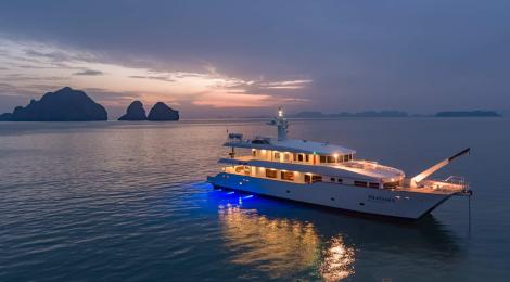 Incat Crowther 37 Metre Power Catamaran - Thumbnail 35