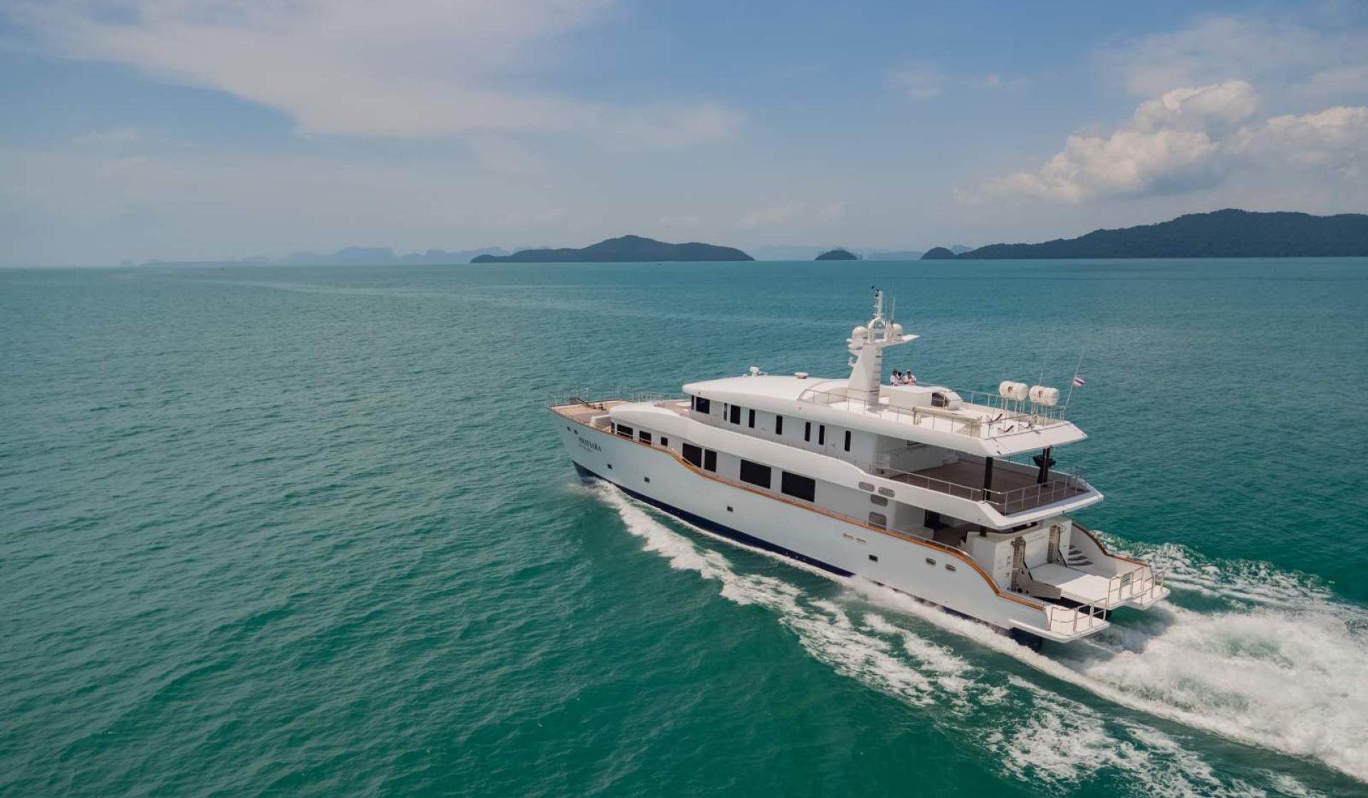 Incat Crowther 37 Metre Power Catamaran - Photo 5