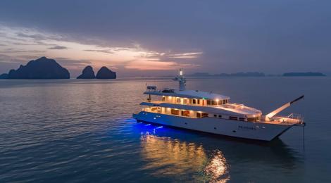 Incat Crowther 37 Metre Power Catamaran - Thumbnail 35