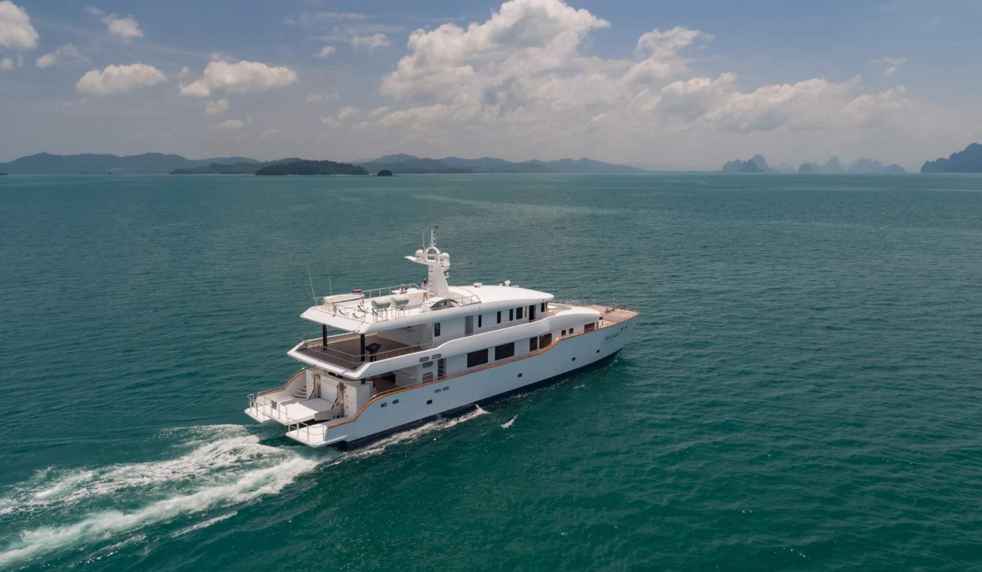 Incat Crowther 37 Metre Power Catamaran - Photo 8