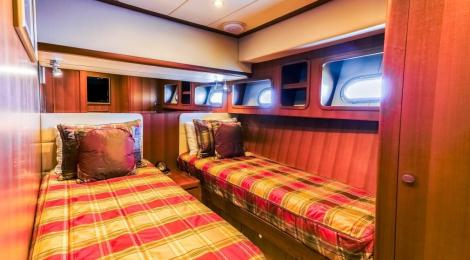 Hampton 680 Pilothouse Motor Yacht - Thumbnail 22