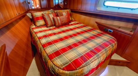 Hampton 680 Pilothouse Motor Yacht - Thumbnail 22