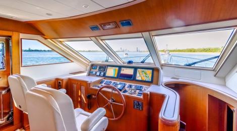 Hampton 680 Pilothouse Motor Yacht - Thumbnail 22