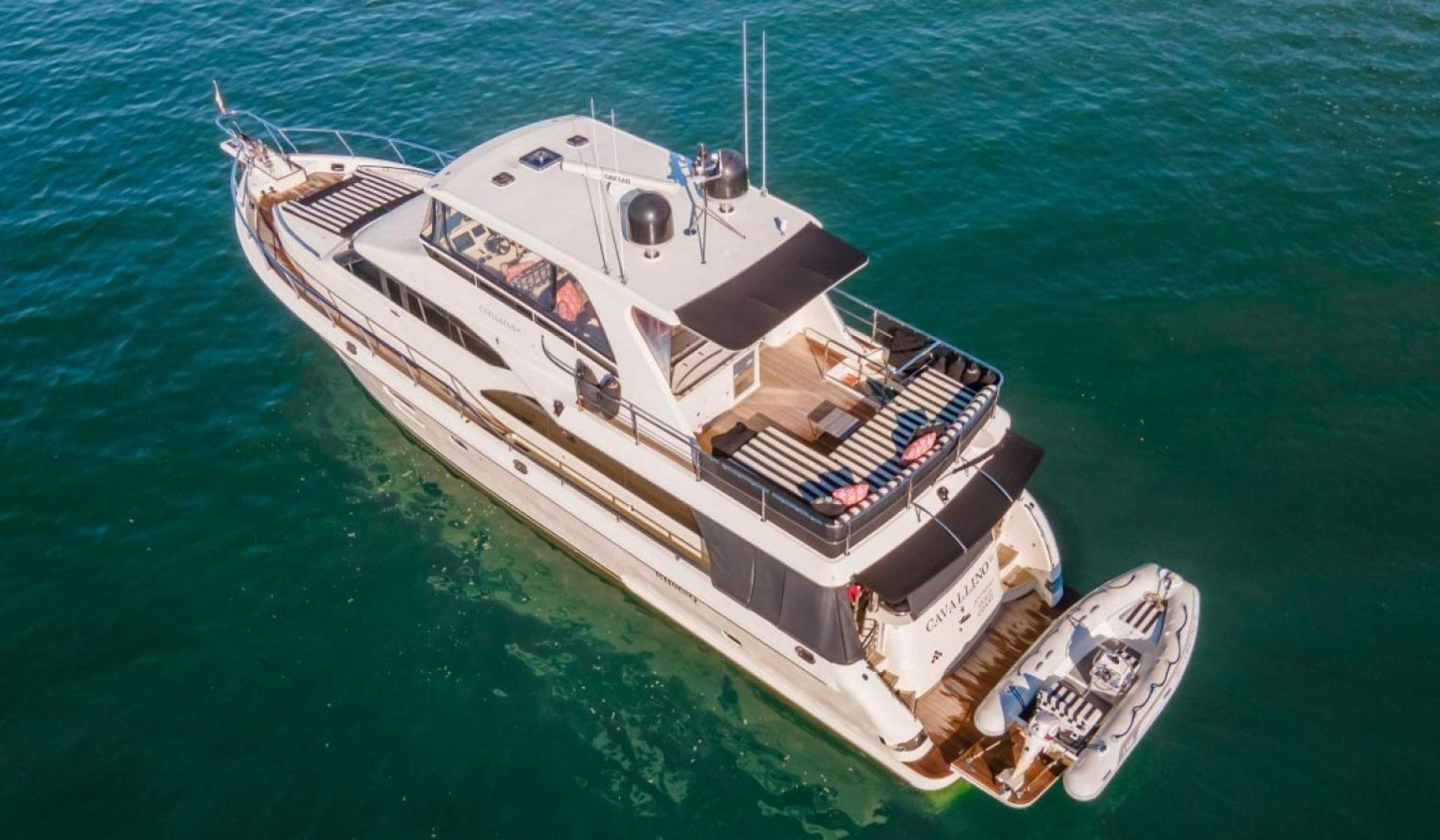 Hampton 680 Pilothouse Motor Yacht - Photo 3