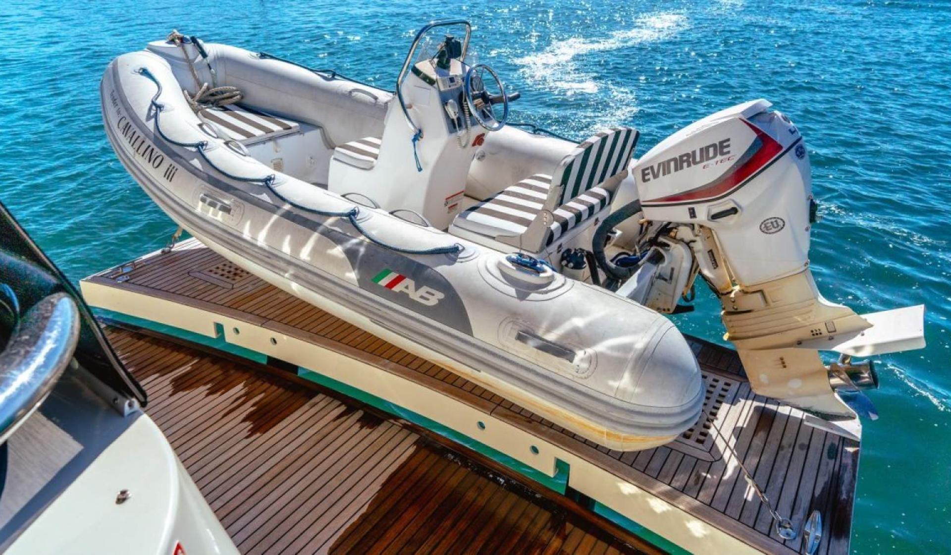 Hampton 680 Pilothouse Motor Yacht - Photo 21