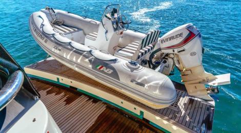 Hampton 680 Pilothouse Motor Yacht - Thumbnail 22