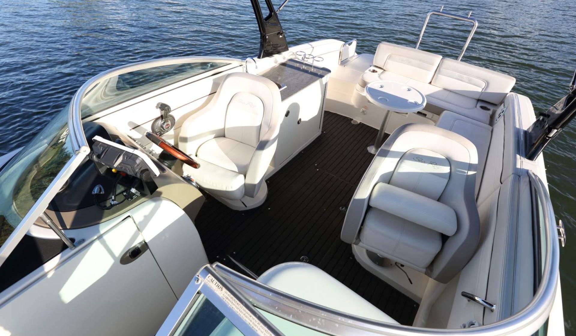 Sea Ray 280 Sundeck - Photo 11
