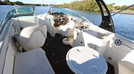 Sea Ray 280 Sundeck - Thumbnail 17