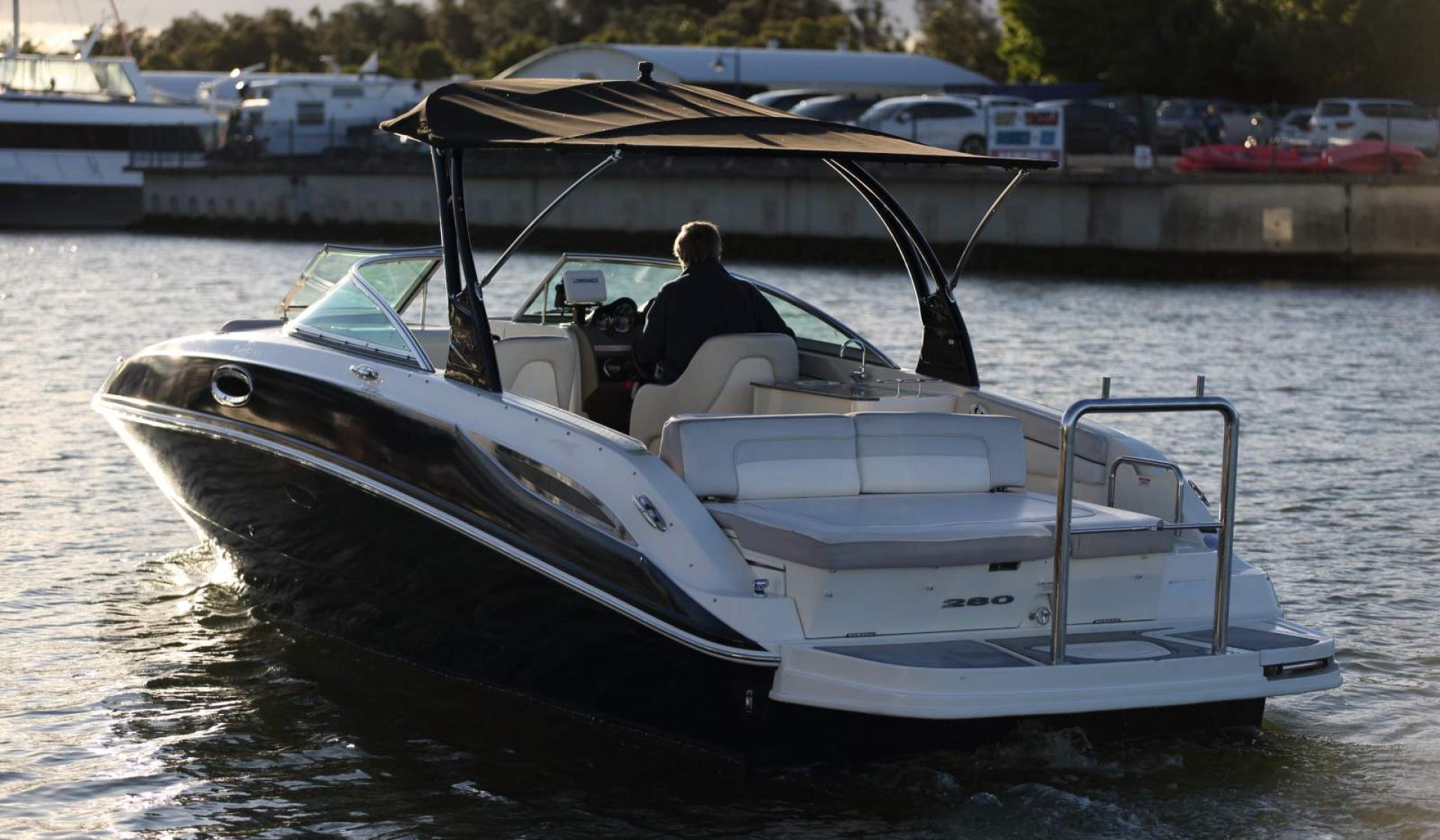 Sea Ray 280 Sundeck - Photo 17