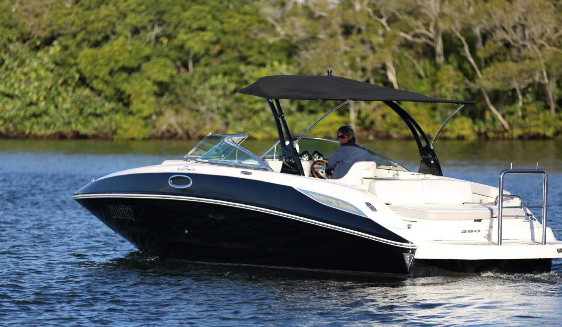 Sea Ray 280 Sundeck - Photo 3