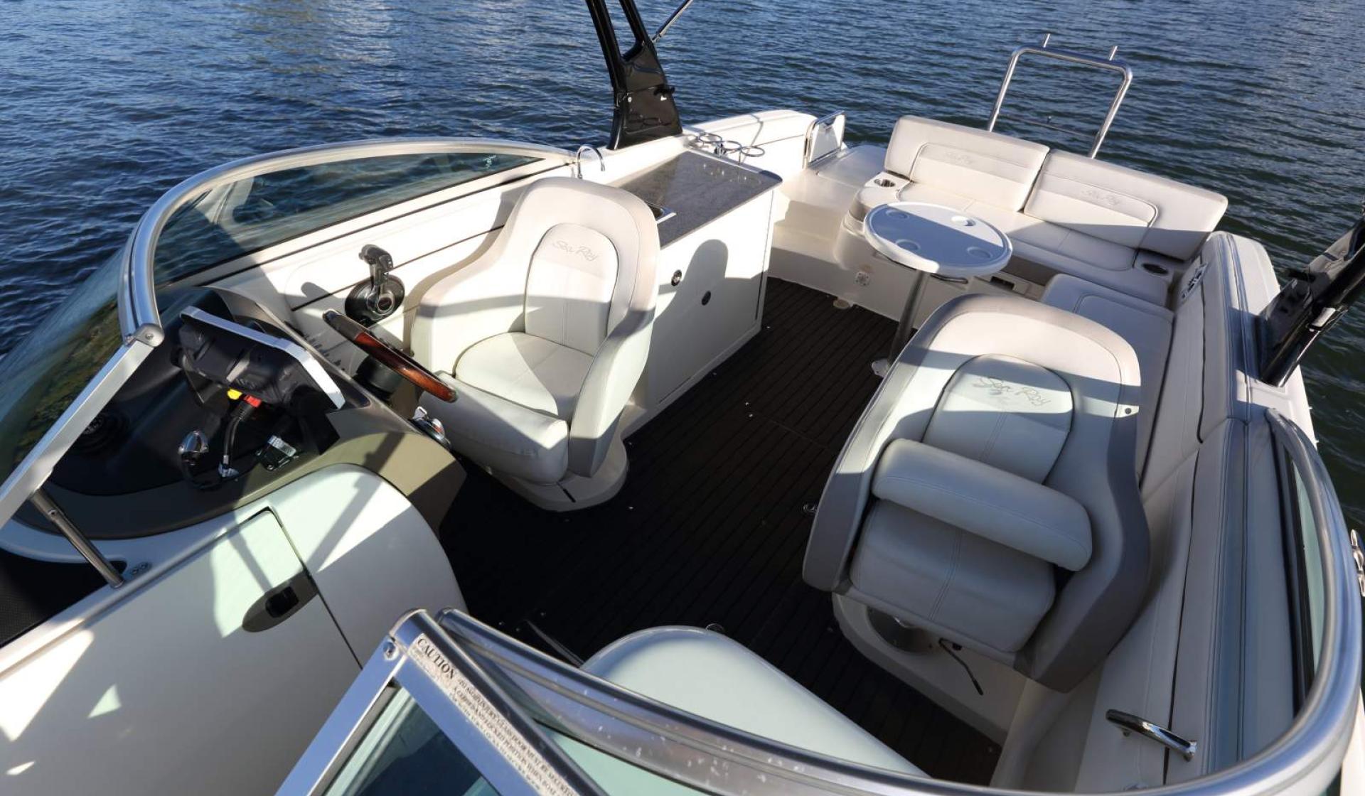Sea Ray 280 Sundeck - Photo 10