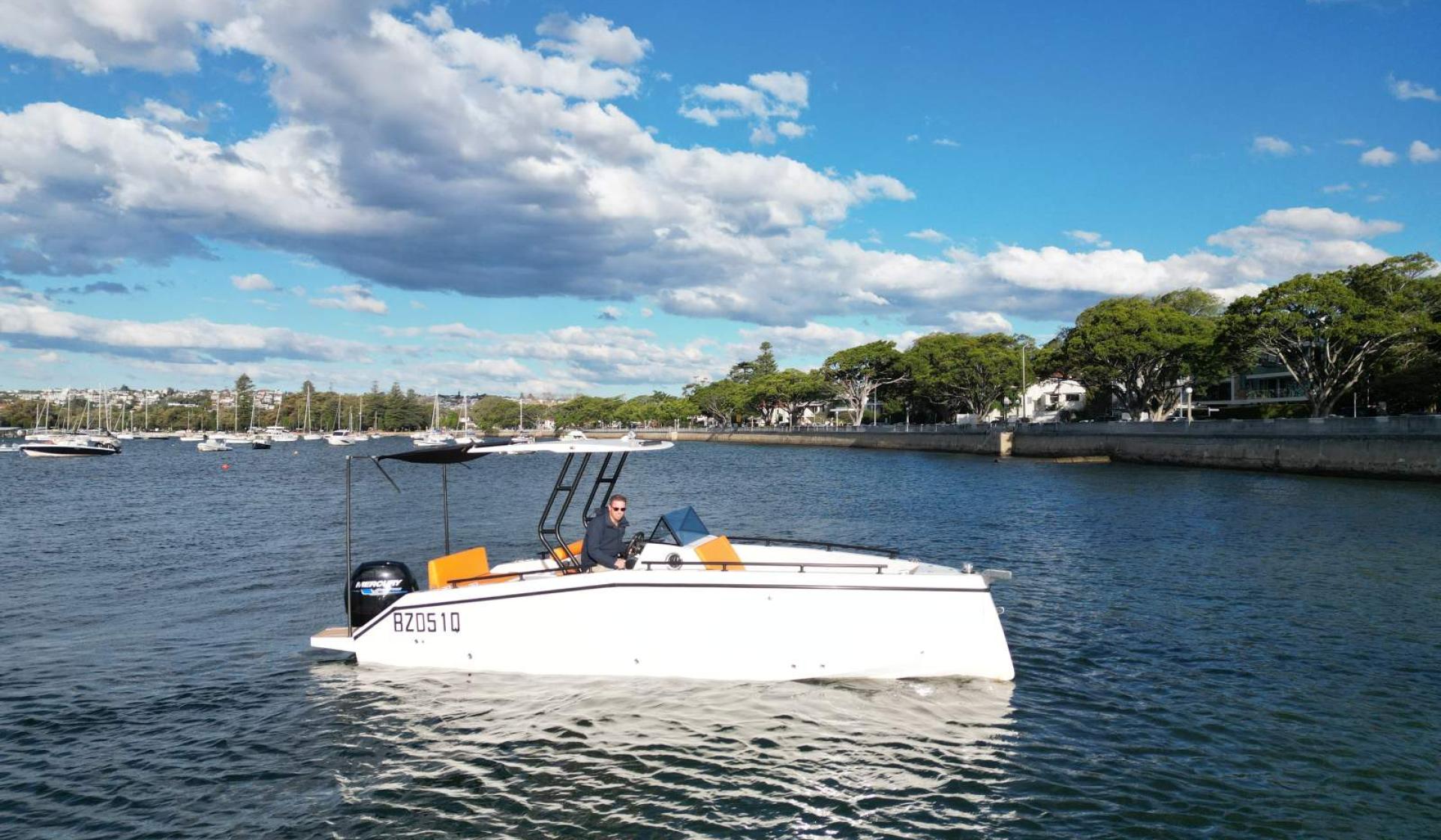 Custom 7.5m Sport Fishing Boat - Photo 1