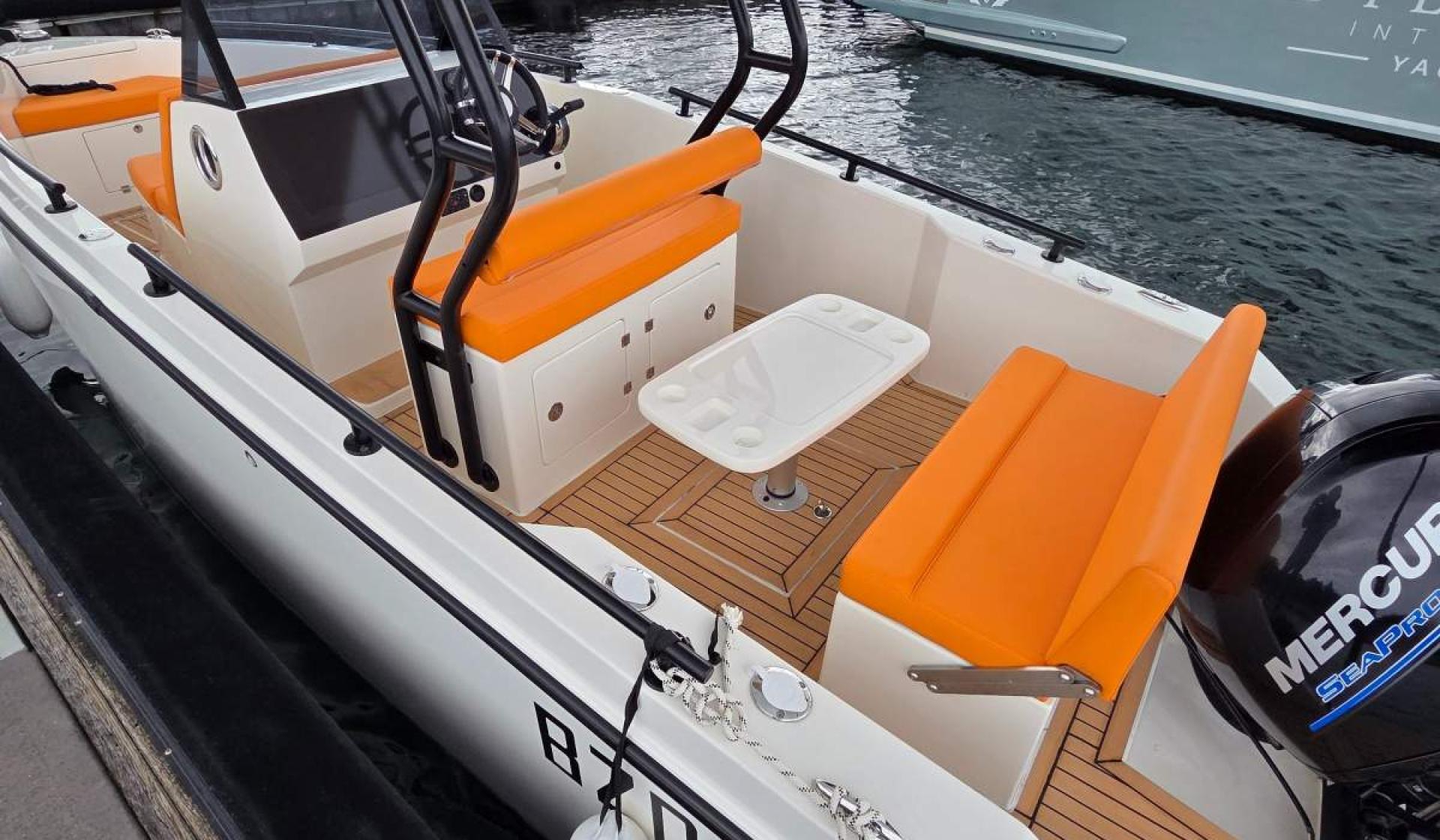 Custom 7.5m Sport Fishing Boat - Photo 11