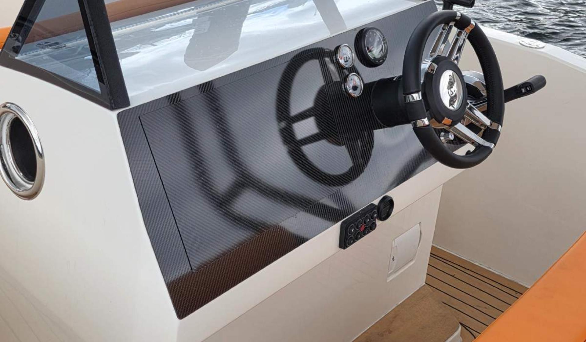 Custom 7.5m Sport Fishing Boat - Photo 9