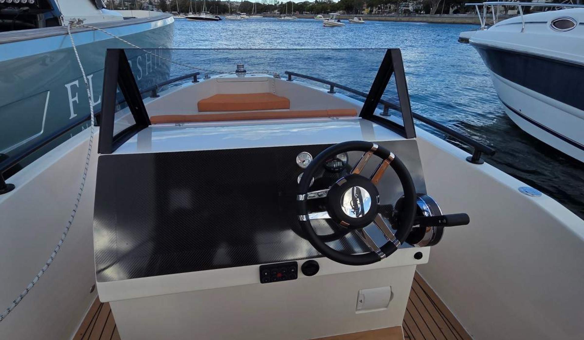 Custom 7.5m Sport Fishing Boat - Photo 10