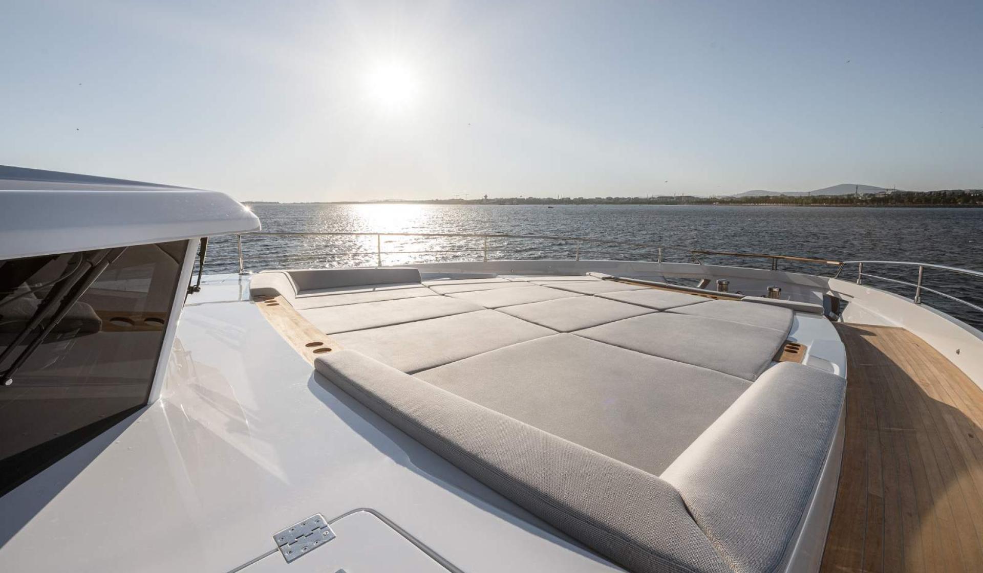 Numarine 30XP - Photo 31