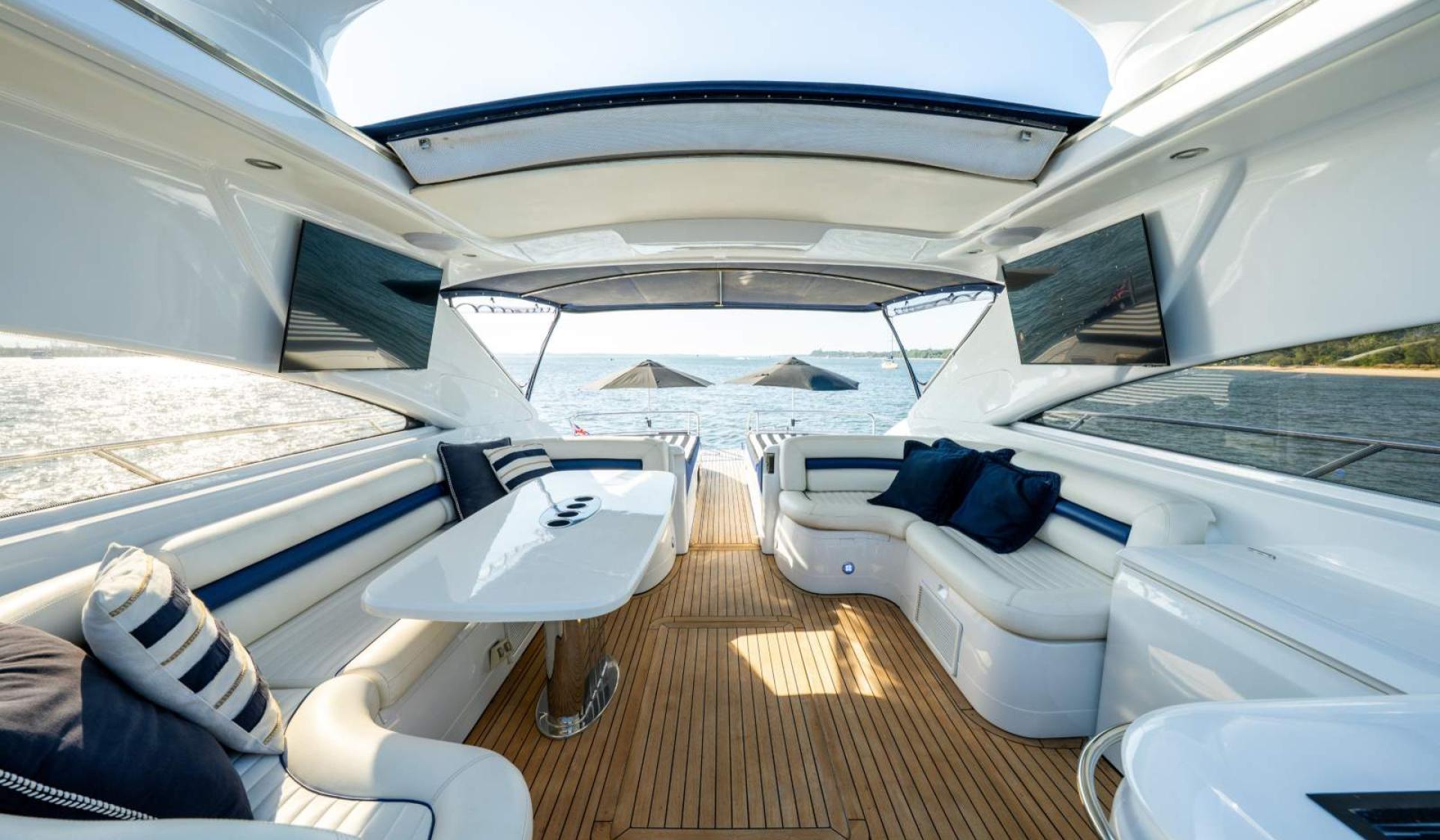 Princess V65 - Photo 11