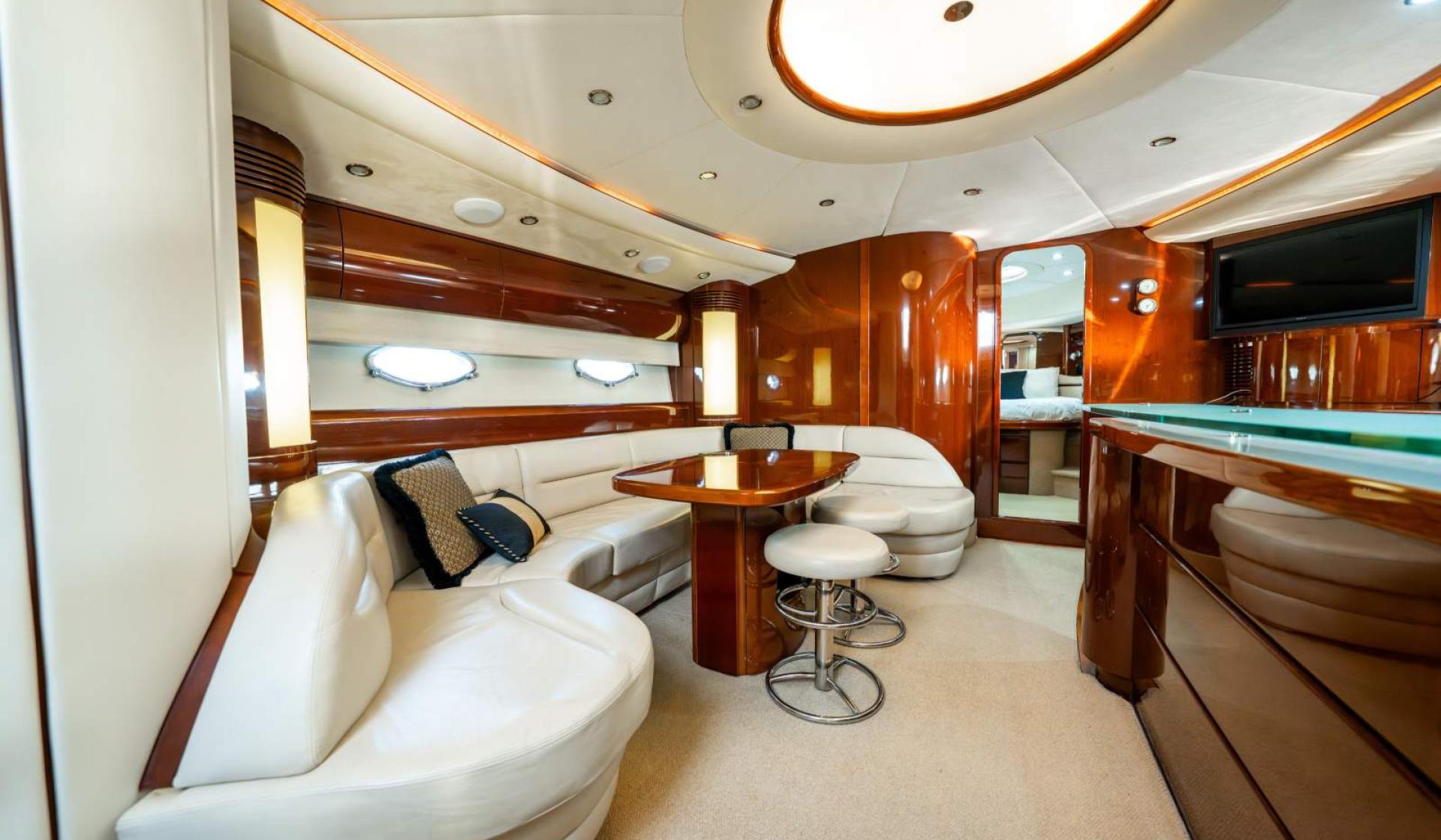 Princess V65 - Photo 14