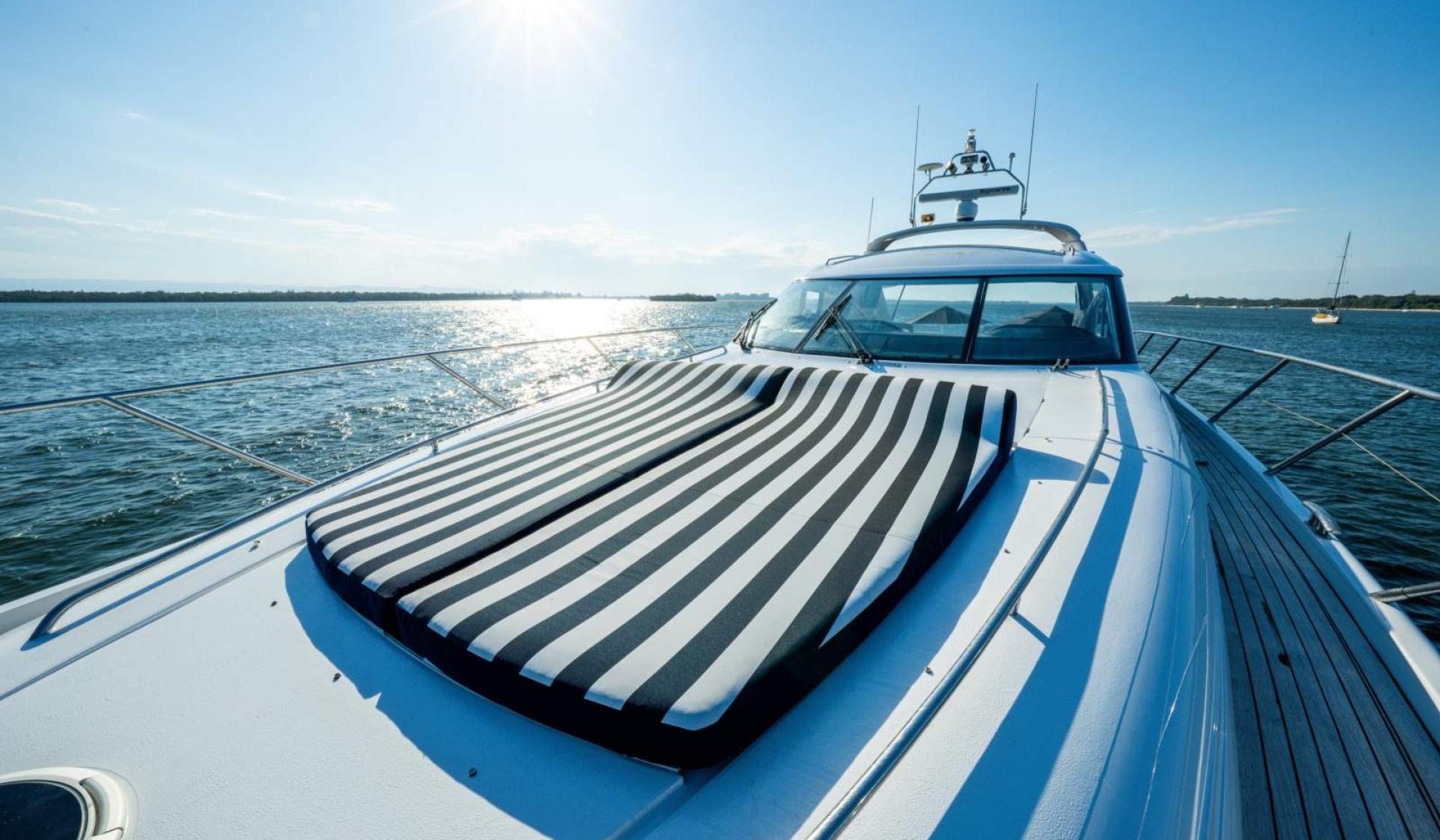 Princess V65 - Photo 8