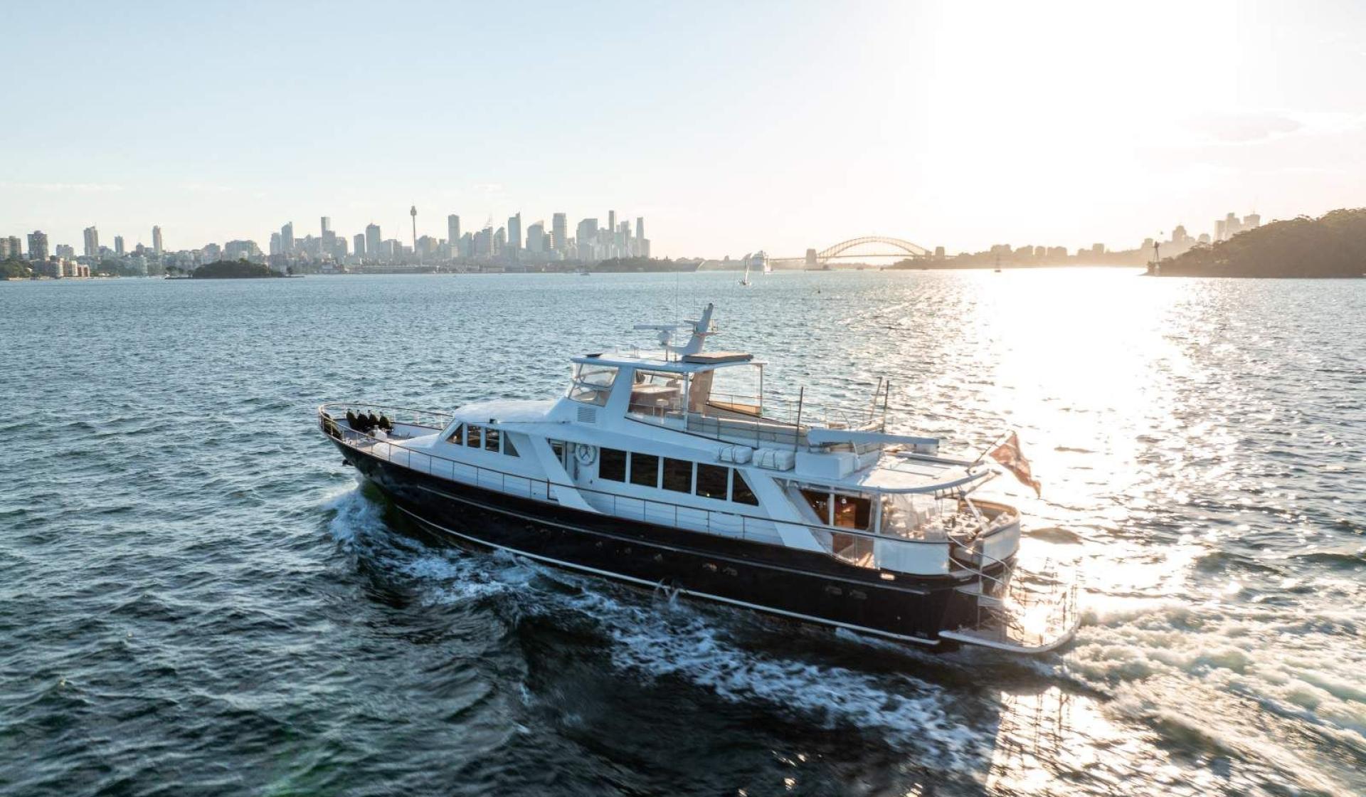 CRN Motor Yacht 95 Hiilani - Photo 5