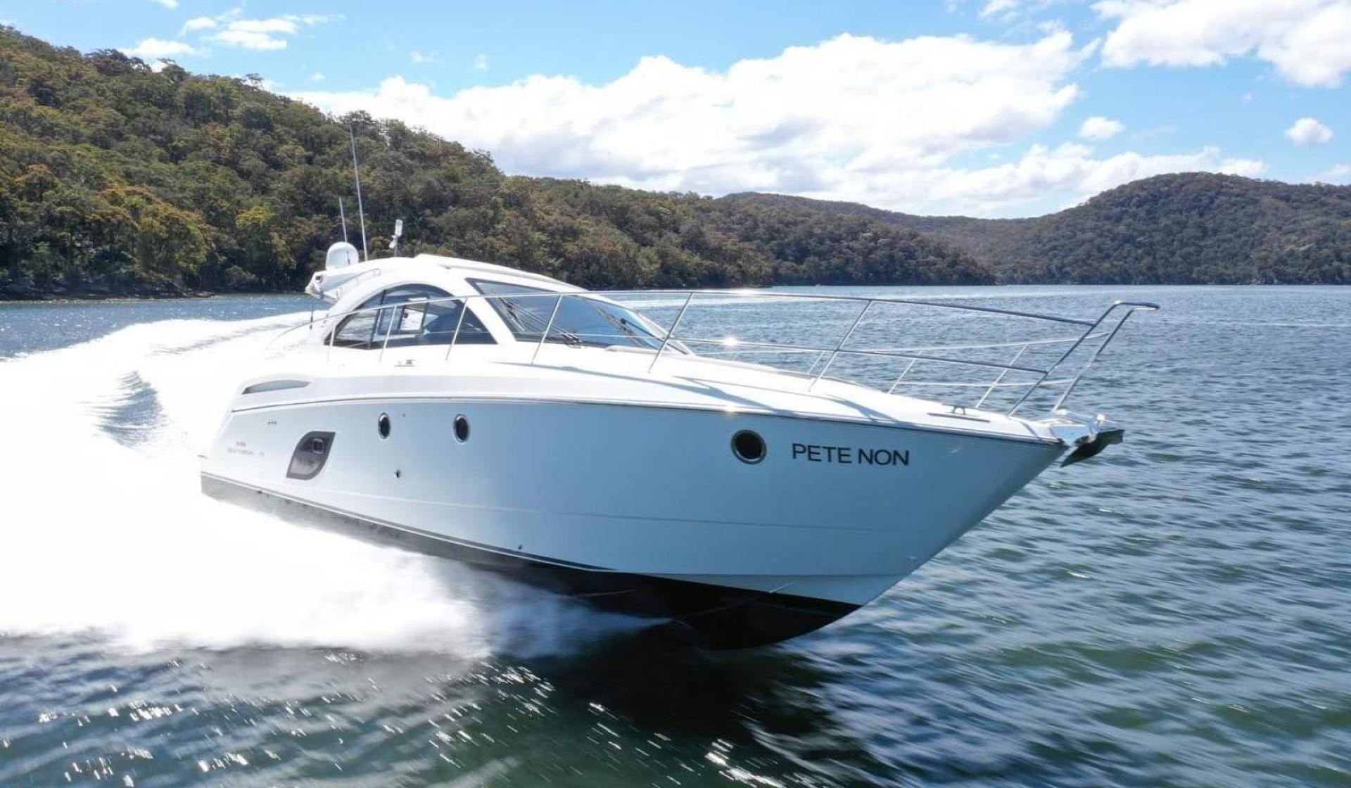 Beneteau Gran Turismo 44 - 2012 Model - Photo 2