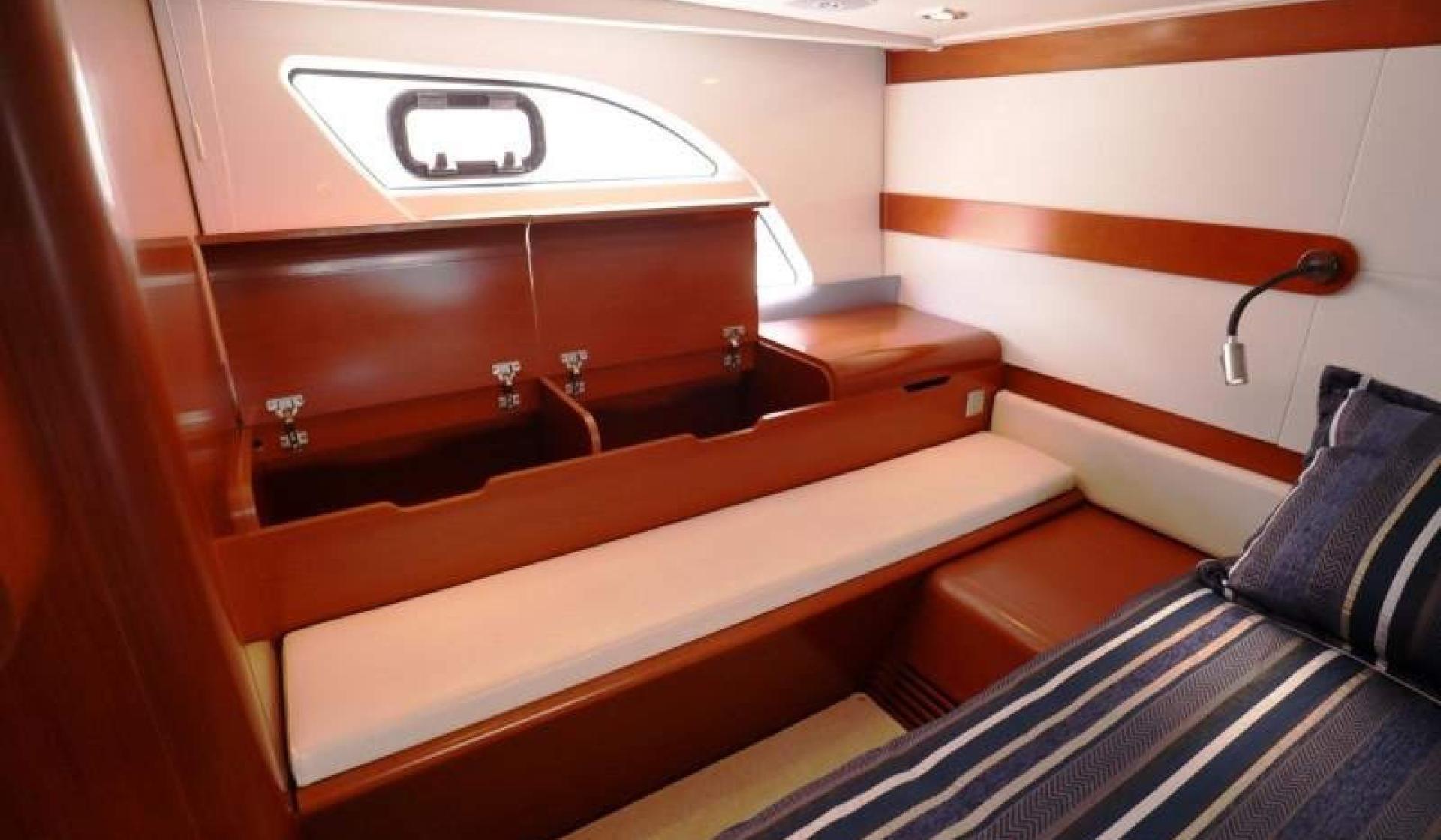 Beneteau Gran Turismo 44 - 2012 Model - Photo 13