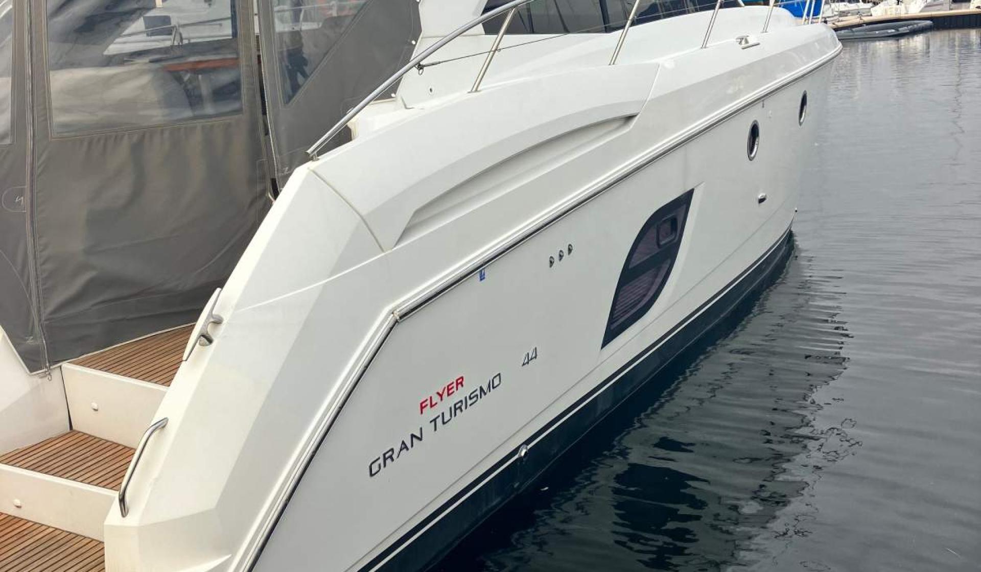 Beneteau Gran Turismo 44 - 2012 Model - Photo 20