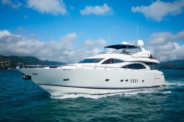 Sunseeker 94 Yacht