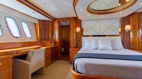 Sunseeker 94 - Thumbnail 42