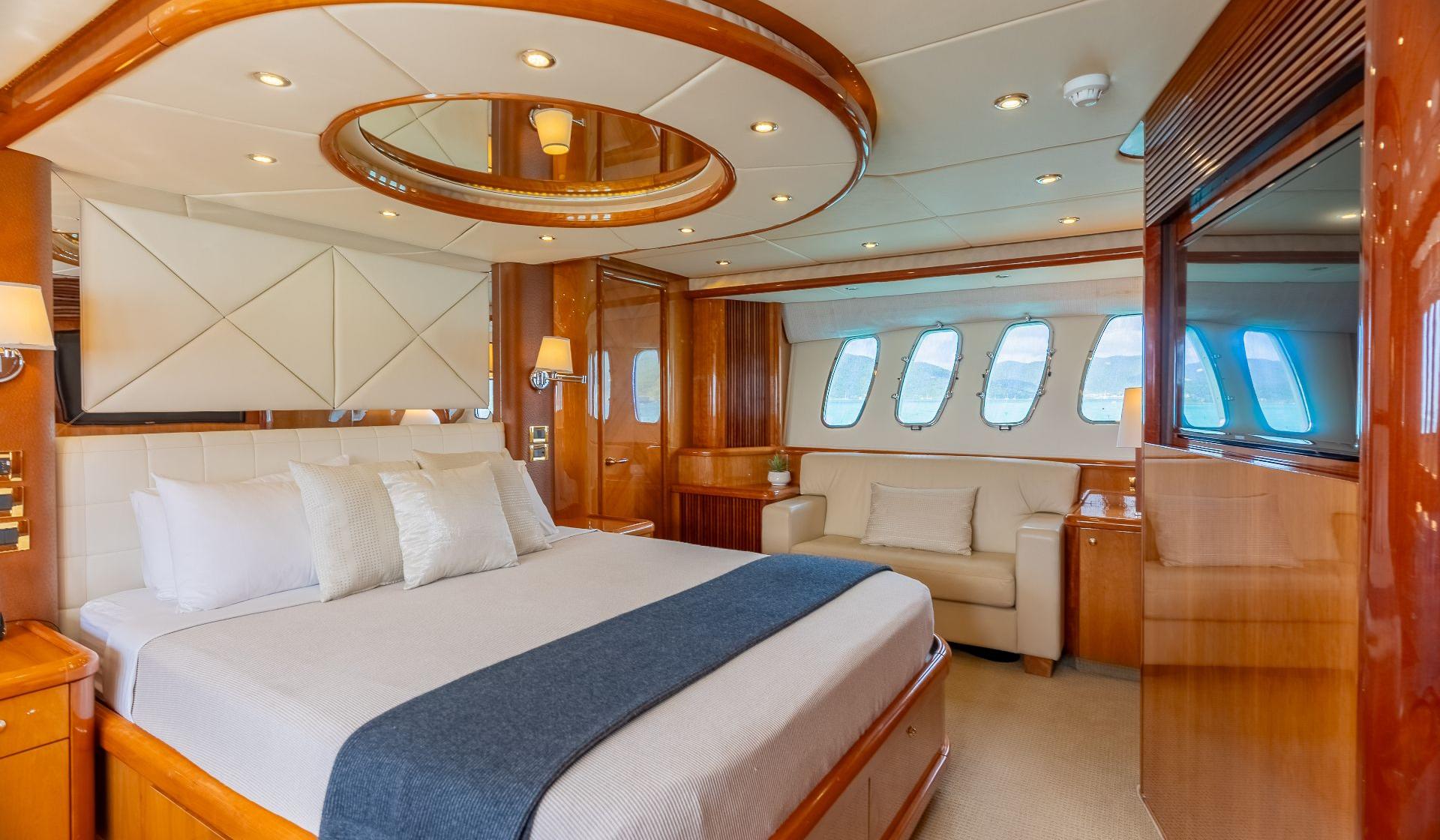 Sunseeker 94 - Photo 33